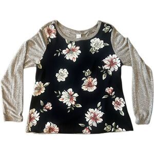 BNWT Kaileigh mixed material top